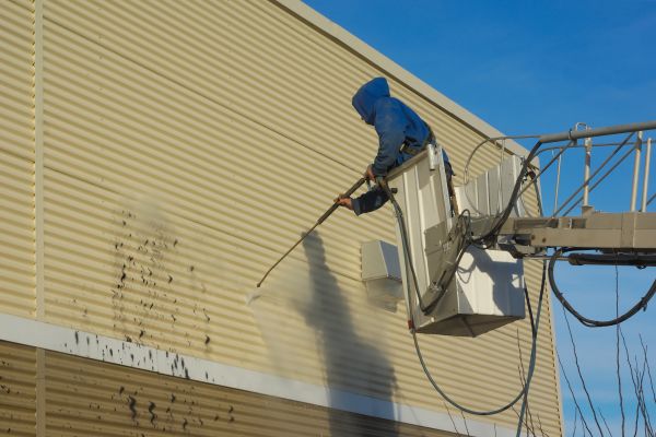 Commercial Exterior Cleaning in Bend
