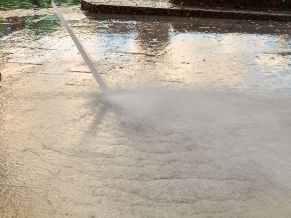 Cost of Pavement Cleaning Service in Bend