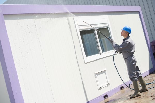 Cost of Apartment Pressure Washing in Bend
